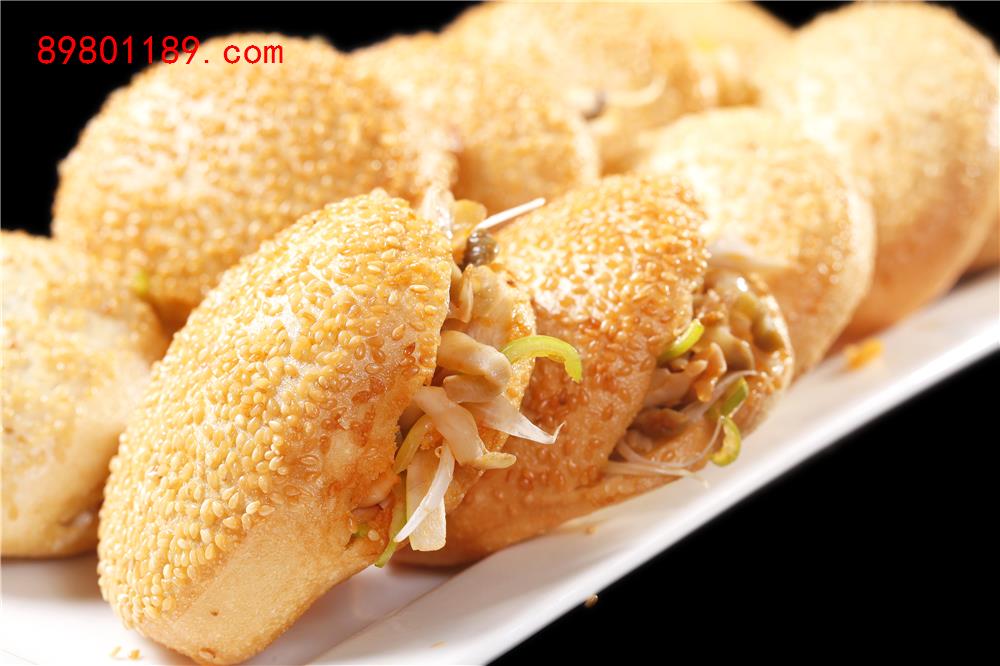 小烧饼夹菜
